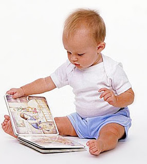 Когда начать читать детям?